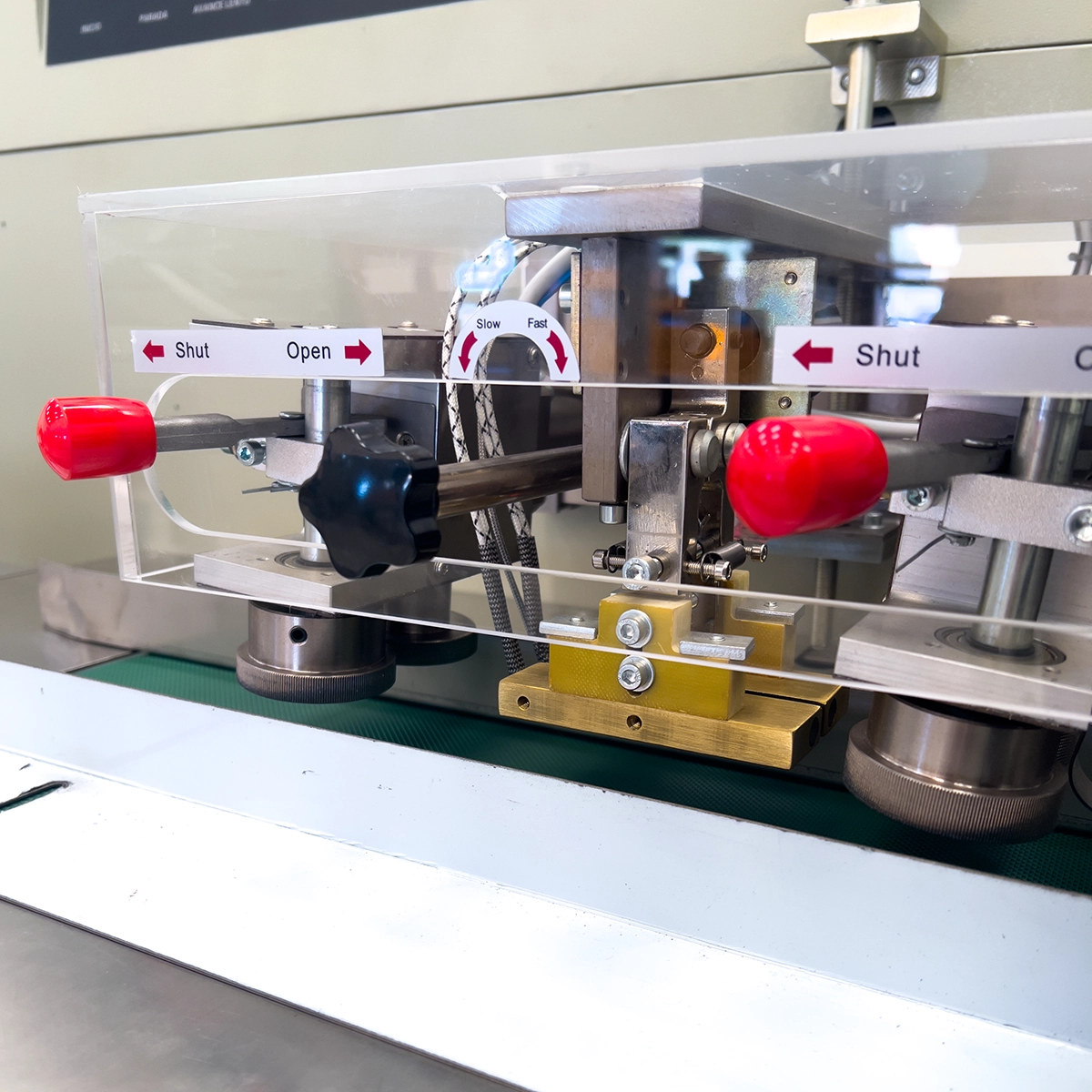 Empacadora Horizontal Flow Pack Invertida 450XD - Imagen 5